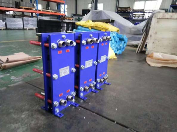 衢州蒸汽加热板式换热器交付青岛德曼啤酒设备